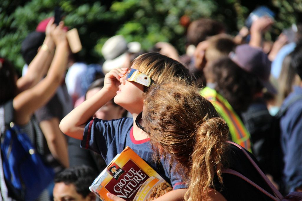 Lunettes pour éclipse solaire
